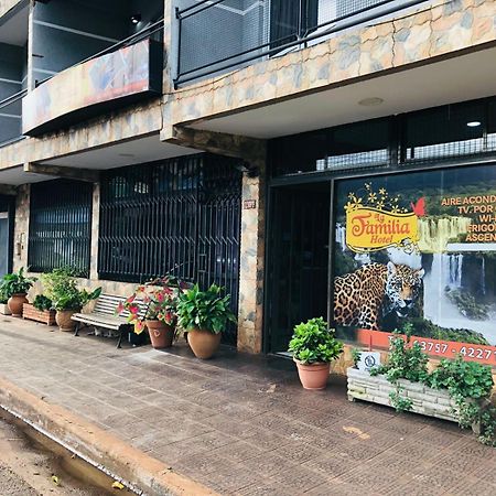 La Familia Hotel Puerto Iguazú Zewnętrze zdjęcie