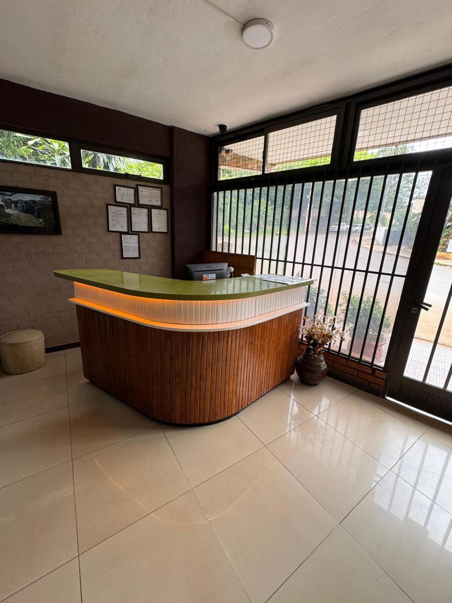 La Familia Hotel Puerto Iguazú Zewnętrze zdjęcie