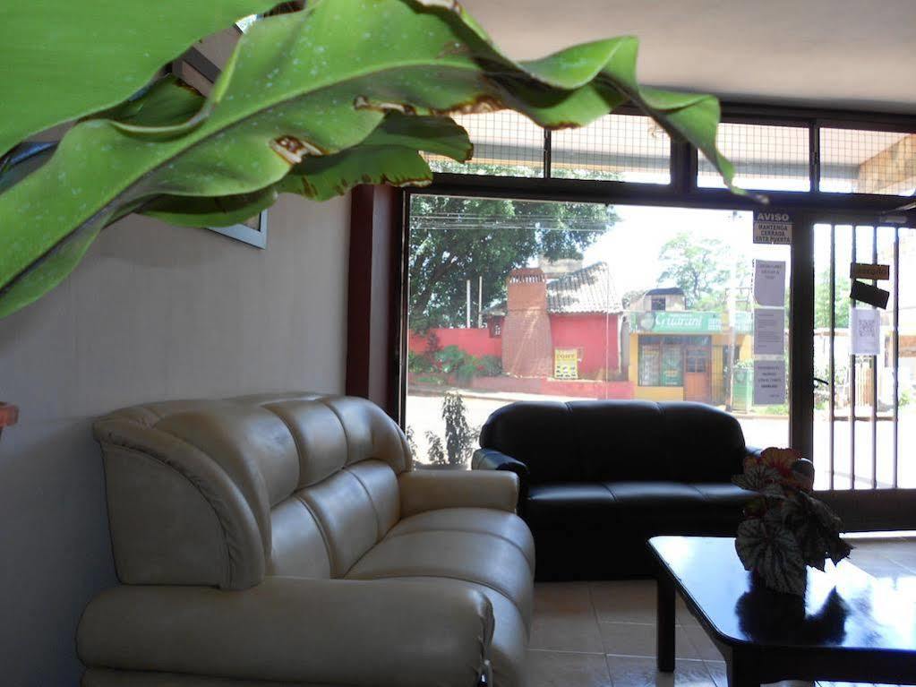La Familia Hotel Puerto Iguazú Zewnętrze zdjęcie